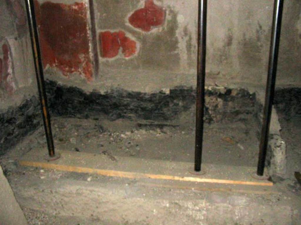 III.14, Herculaneum. May 2003. Room 2, looking towards east wall and north-east corner. 
Photo courtesy of Nicolas Monteix.